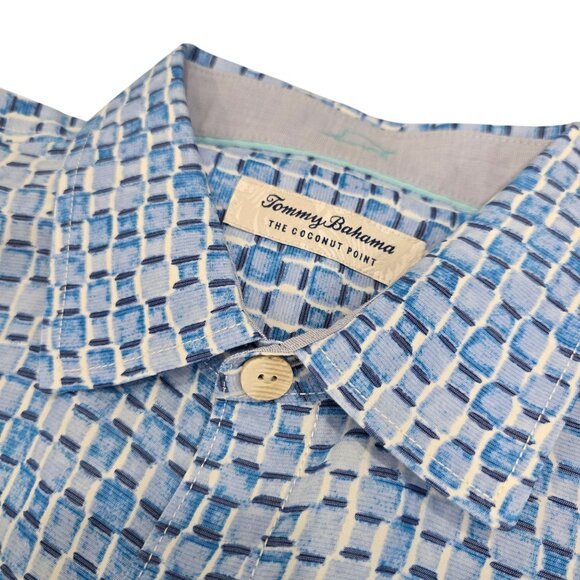 Tommy Bahama Coconut Point Fade Away Geo IslandZone Short Sleeve Button Up top L - Picture 4 of 6